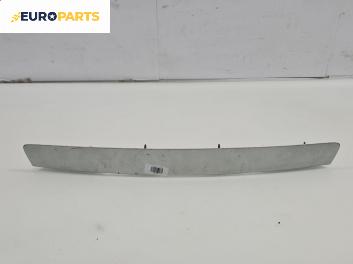 Лайсна заден капак за Mazda 6 Station Wagon I (08.2002 - 12.2007), позиция: задна