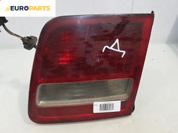 Вътрешен стоп за Audi A8 Sedan 4E (10.2002 - 07.2010), позиция: дясна