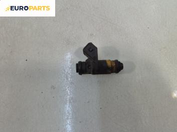 Дюза бензин за Renault Scenic I Minivan (09.1999 - 07.2010) 1.4 16V (JA0D, JA1H, Ja0W, JA10), 95 к.с.