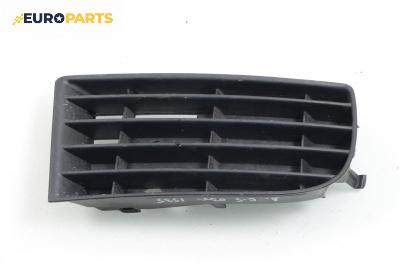 Решетка в броня за Volkswagen Golf V Hatchback (10.2003 - 02.2009), хечбек, позиция: предна, дясна