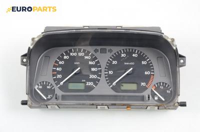 Километраж за Volkswagen Golf III Hatchback (08.1991 - 07.1998) 1.6, 75 к.с.