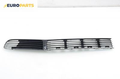 Решетка в броня за Volkswagen Passat Variant B5 (05.1997 - 12.2001), комби, позиция: лява