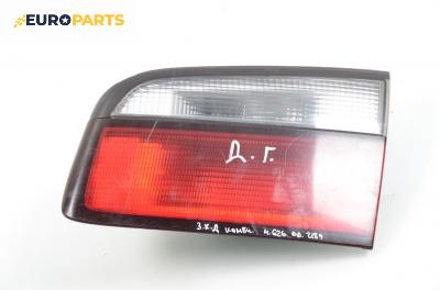 Вътрешен стоп за Mazda 626 V Station Wagon (01.1998 - 10.2002), комби, позиция: дясна