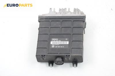 Компютър двигател за Volkswagen Passat Variant B3, B4 (02.1988 - 06.1997) 1.8, 90 к.с., № 0261 200 752