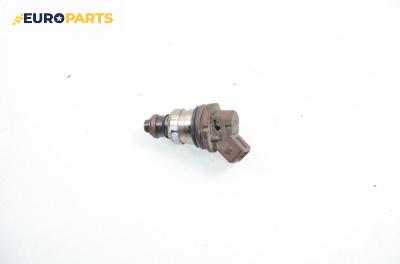Дюза бензин за Ford Fiesta IV Hatchback (08.1995 - 09.2002) 1.25 i 16V, 75 к.с.