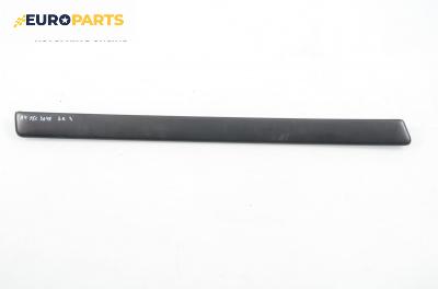 Интериорна лайсна за Audi A4 Sedan B5 (11.1994 - 09.2001), седан, позиция: задна, лява
