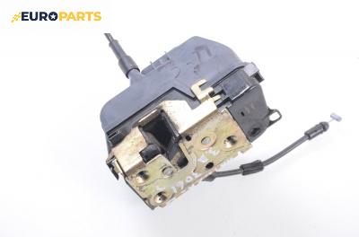 Брава на врата за Nissan Primera Hatchback III (01.2002 - 06.2007), позиция: задна, дясна
