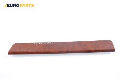Интериорна лайсна за Volkswagen Touareg SUV (10.2002 - 01.2013), позиция: предна, дясна