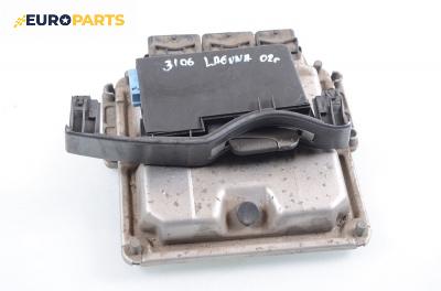 Компютър с четец и карта за Renault Laguna II Grandtour (03.2001 - 12.2007) 1.9 dCi (KG0G), 120 к.с., № Bosch 0 281 010 556