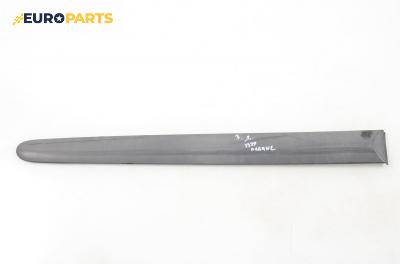Външни лайсни за Renault Megane I Hatchback (08.1995 - 12.2004), хечбек, позиция: задна, дясна
