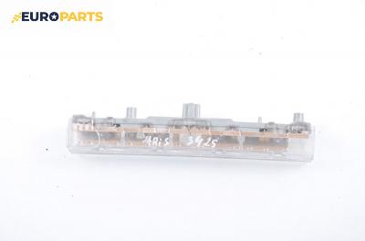 Трети стоп за Toyota Yaris Hatchback II (01.2005 - 12.2014), хечбек