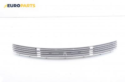 Решетка преден капак за Mercedes-Benz C-Class Sedan (W203) (05.2000 - 08.2007), седан