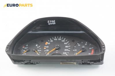 Километраж за Mercedes-Benz E-Class Sedan (W210) (06.1995 - 08.2003) E 290 Turbo-D (210.017), 129 к.с.