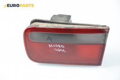 Вътрешен стоп за Honda Accord V Sedan (09.1995 - 10.1998), седан, позиция: дясна