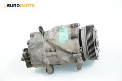 Компресор климатик за Volkswagen Passat Variant B3, B4 (02.1988 - 06.1997) 1.8, 90 к.с., № 1J0 820 803 A