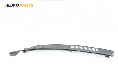 Кора под чистачки за Audi A4 Sedan B5 (11.1994 - 09.2001), седан, позиция: лява
