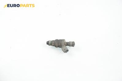 Дюза бензин за Mercedes-Benz C-Class Sedan (W202) (03.1993 - 05.2000) C 220 (202.022), 150 к.с.