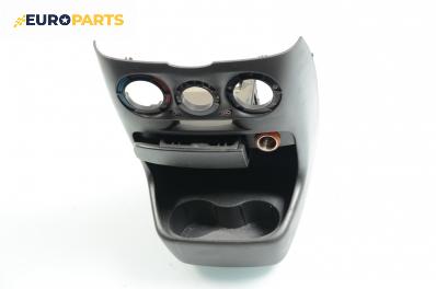 Пепелник за Fiat Punto Hatchback II (09.1999 - 07.2012)