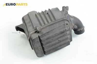 Филтърна кутия за Audi A3 Hatchback II (05.2003 - 08.2012) 1.6