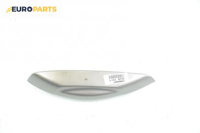 Интериорна пластмаса за Toyota RAV4 II SUV (06.2000 - 11.2005), 4+1 вр., позиция: предна