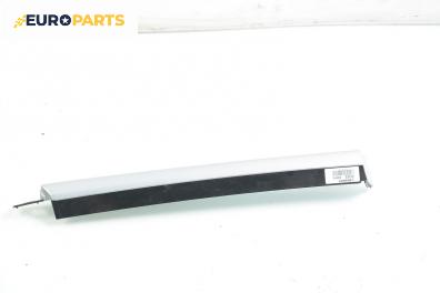 Интериорна лайсна за Opel Astra H Estate (08.2004 - 05.2014), 4+1 вр., комби