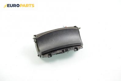 Пепелник за Volkswagen Polo Hatchback III (10.1999 - 10.2001)