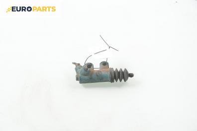 Долна помпа за съединител за Toyota Avensis Sedan I (09.1997 - 02.2003)