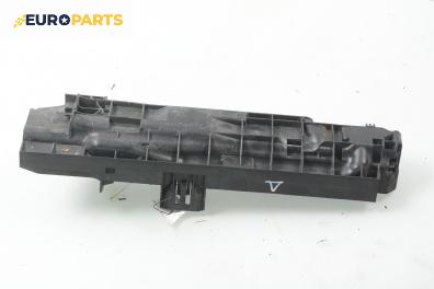 Пластмасов капак за BMW 1 Series E87 (11.2003 - 01.2013), 4+1 вр., хечбек, позиция: дясна