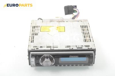CD плеър за Mercedes-Benz A-Class Hatchback  (W168) (07.1997 - 08.2004), Pioneer