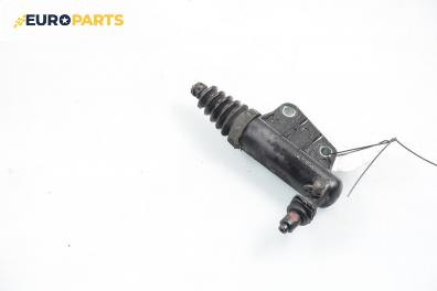Долна помпа за съединител за Suzuki Swift III Hatchback (02.2005 - 10.2010)