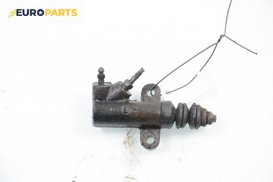 Долна помпа за съединител за Mazda 323 F VI Hatchback (09.1998 - 05.2004)