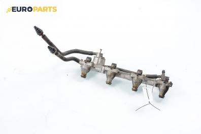 Бензинова рейка с дюзи за Ford Mondeo I Estate (01.1993 - 08.1996) 1.6 i 16V, 90 к.с.