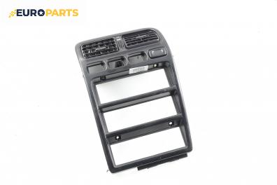 Централна конзола за Nissan Primera Traveller I (07.1990 - 03.1998)