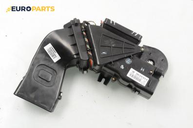 Въздуховод парно за Volkswagen Phaeton Sedan (04.2002 - 03.2016) 4.2 V8 4motion, 335 к.с.