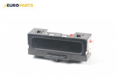 Часовник за Renault Clio II Hatchback (09.1998 - 09.2005)