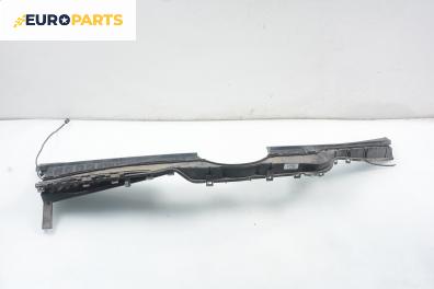 Кора под чистачки за Mercedes-Benz C-Class Sedan (W202) (03.1993 - 05.2000), 4+1 вр., седан