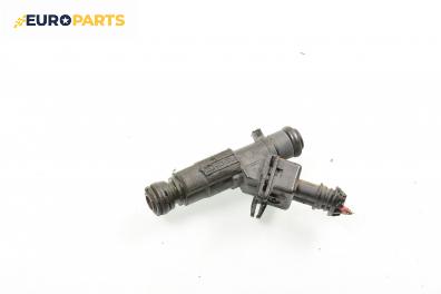 Дюза бензин за Volkswagen Polo Hatchback III (10.1999 - 10.2001) 1.4, 60 к.с.