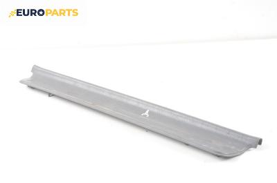 Вътрешен праг за Honda Civic VI Fastback (09.1994 - 02.2001), 4+1 вр., хечбек, позиция: дясна