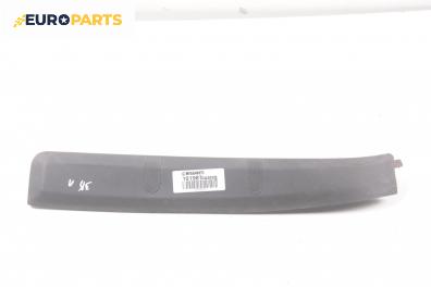 Интериорна пластмаса багажник за Volkswagen Touareg SUV (10.2002 - 01.2013), джип