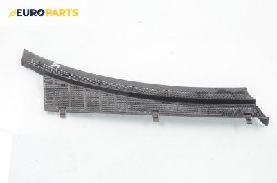 Кора под чистачки за Mercedes-Benz C-Class Sedan (W202) (03.1993 - 05.2000), 4+1 вр., седан