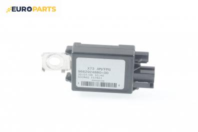Усилвател антена за Citroen C5 III Sedan (02.2008 - 04.1017), № 9662924880-00