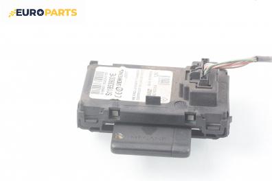 Четец с карта за Renault Megane II Hatchback (07.2001 - 10.2012), № S118539001E