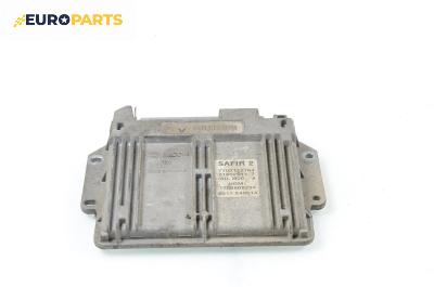 Компютър двигател за Renault Clio II Hatchback (09.1998 - 09.2005) 1.2 (BB0A, BB0F, BB10, BB1K, BB28, BB2D, BB2H, CB0A...), 58 к.с., № 7700868294