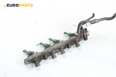 Бензинова рейка с дюзи за Renault Espace III Minivan (11.1996 - 10.2002) 2.0 (JE0A), 114 к.с.