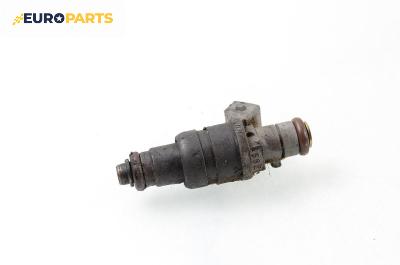 Дюза бензин за Mercedes-Benz C-Class Estate (S202) (06.1996 - 03.2001) C 180 T (202.078), 122 к.с.