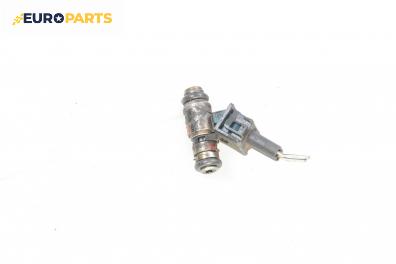 Дюза бензин за Mercedes-Benz A-Class Hatchback  (W168) (07.1997 - 08.2004) A 190 (168.032, 168.132), 125 к.с.