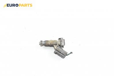 Дюза бензин за Nissan Primera Hatchback II (06.1996 - 07.2002) 2.0 16V, 115 к.с.