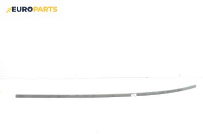 Външни лайсни за Opel Astra J Hatchback (12.2009 - 10.2015), хечбек, позиция: лява