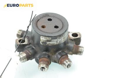 Горивен разпределител за Renault Clio II Hatchback (09.1998 - 09.2005) 1.5 dCi (B/CB07), 65 к.с., № 8200057345 / 8200057232