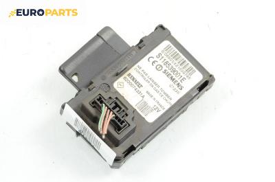 Четец с карта за Renault Megane II Hatchback (07.2001 - 10.2012), № Siemens S118539001E